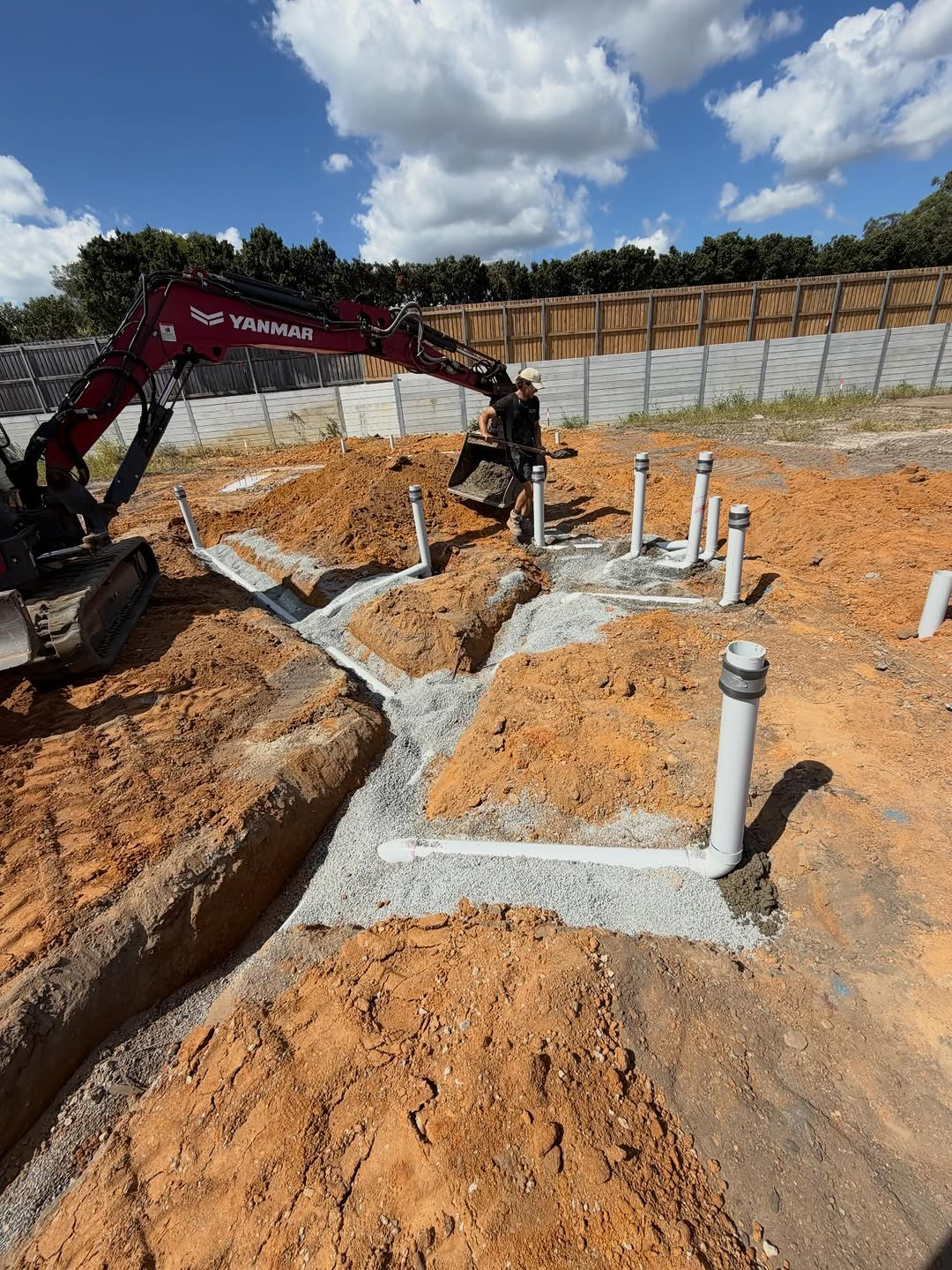 Pipe layout on Logan site
